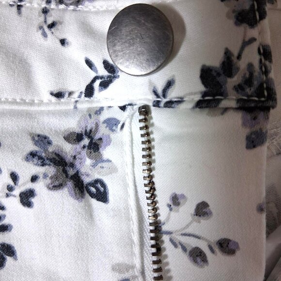 Design Lab White Floral Jeans - Size 26 - Picture 8 of 11
